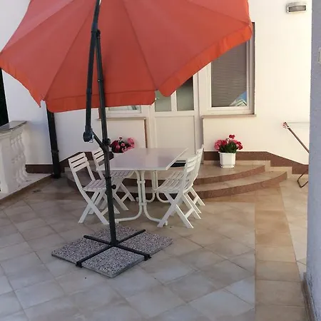 Apartmani Nina Crikvenica Exterior photo