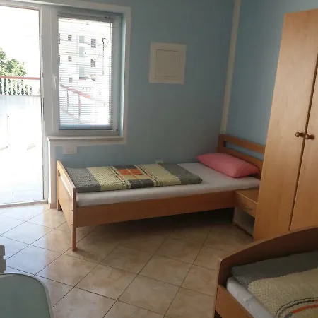 Apartmani Nina Crikvenica Exterior photo