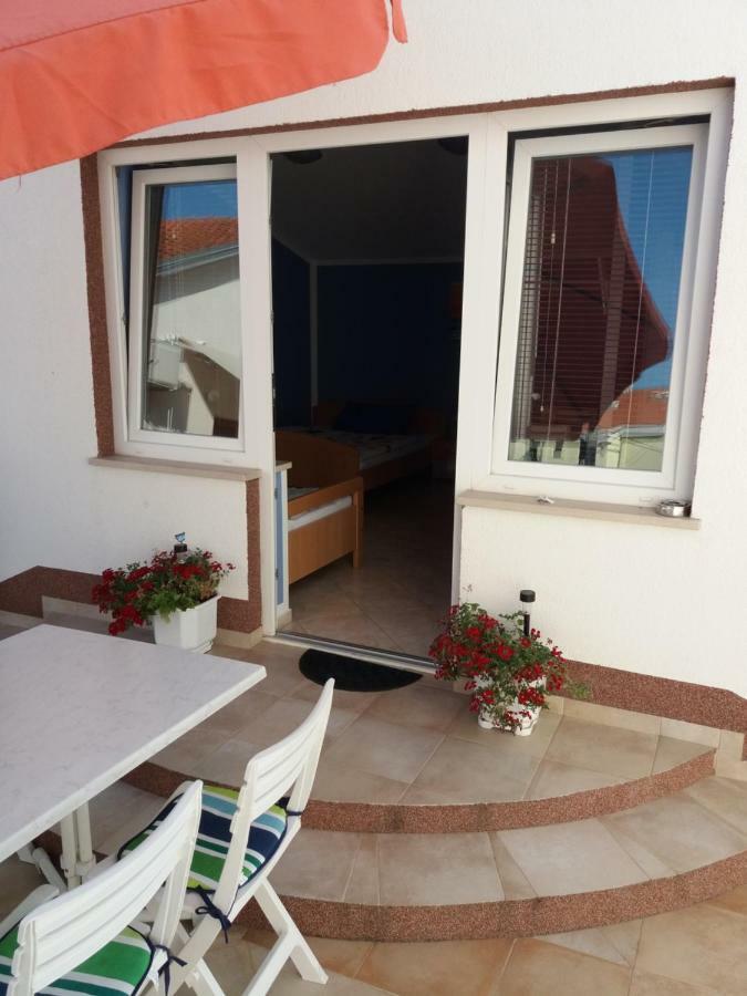 Nina Apartment *